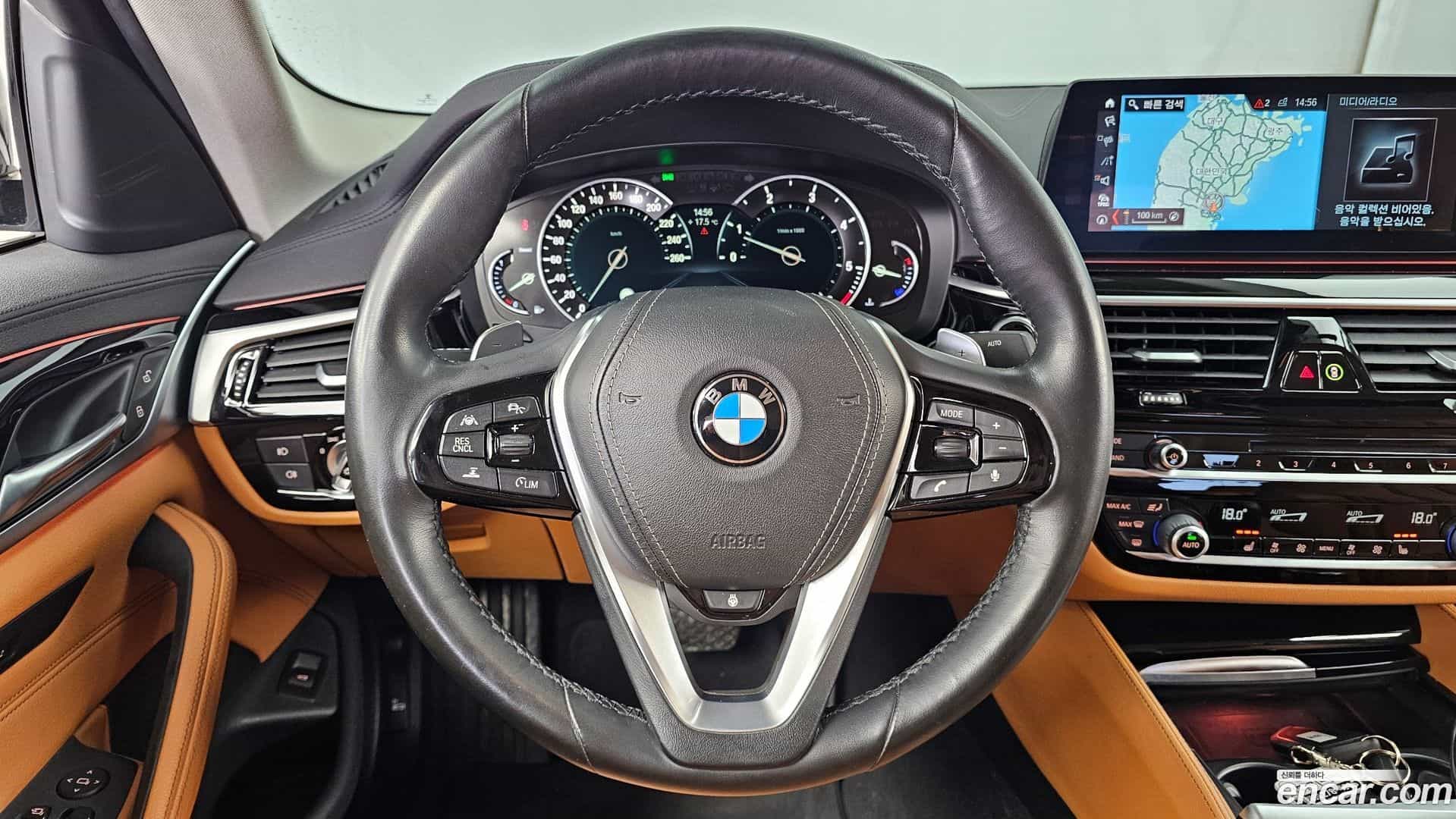 5-Series BMW 2018.5-OPTION-017