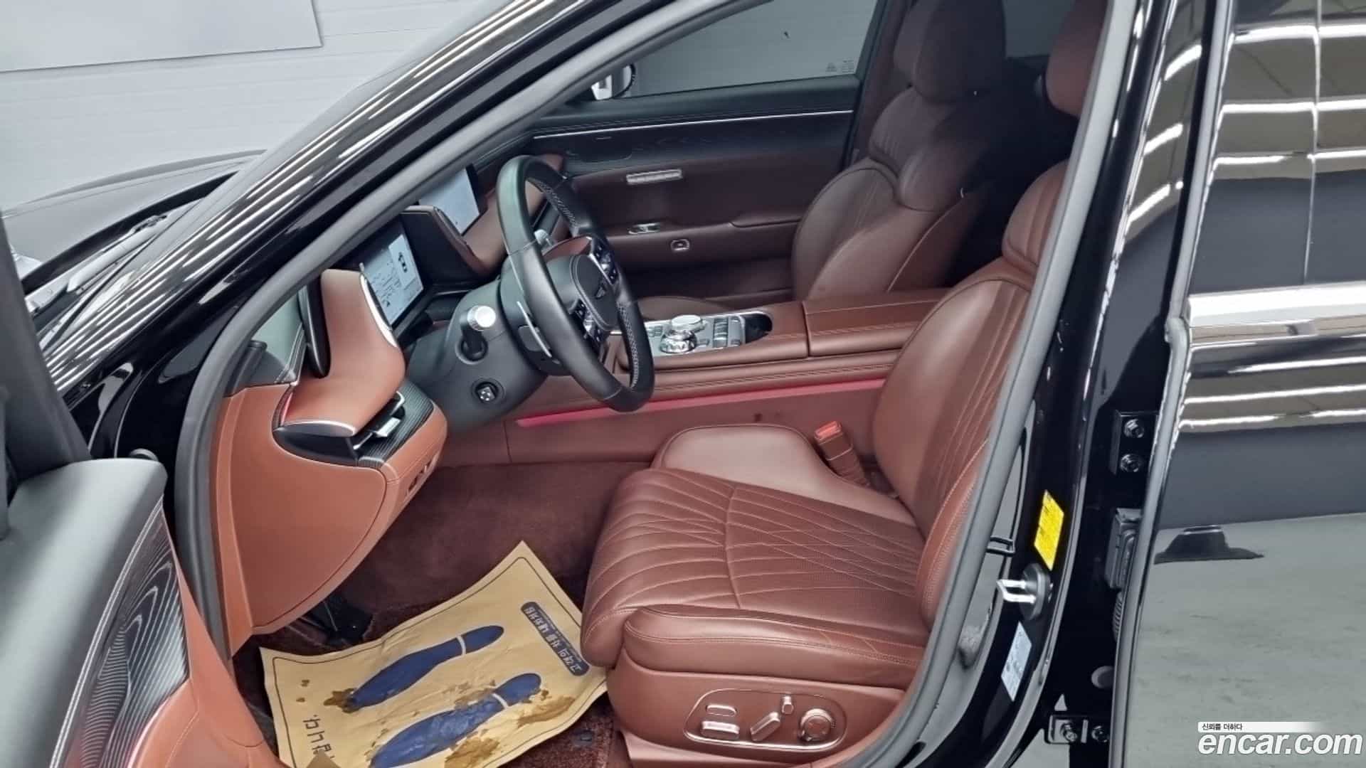 G90 Genesis 2023.0-INNER-010