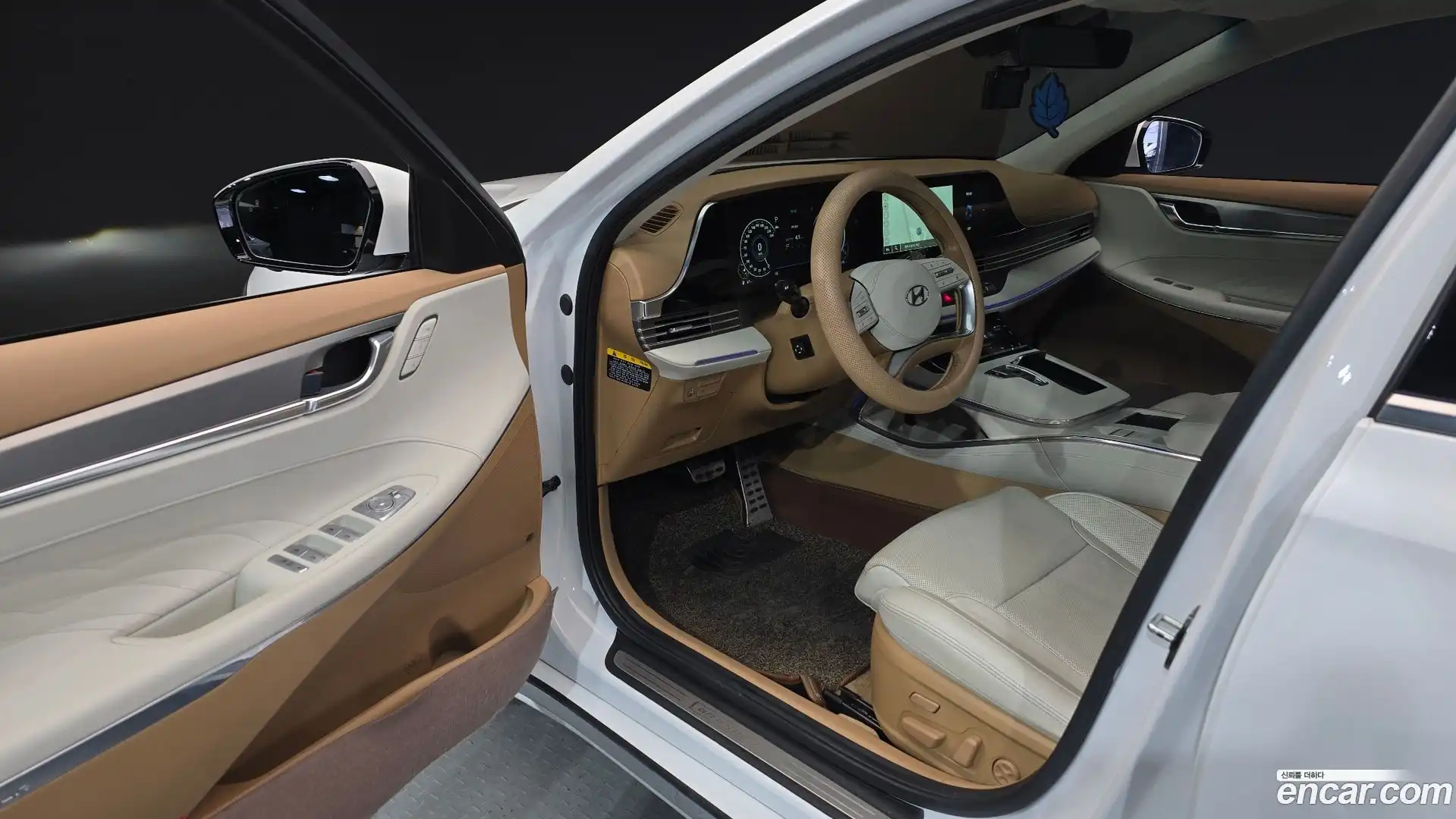 Grandeur Hyundai 2020.3-INNER-010
