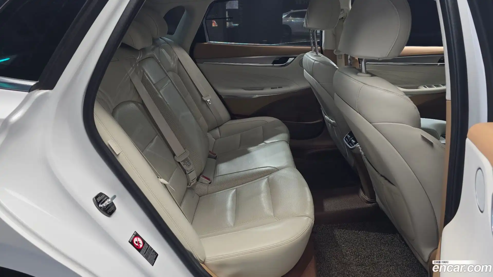Grandeur Hyundai 2020.3-OPTION-016