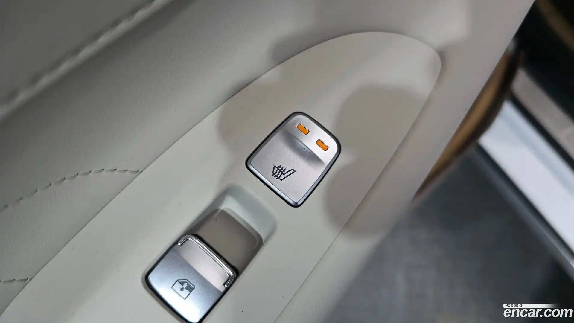 Grandeur Hyundai 2020.3-OPTION-021