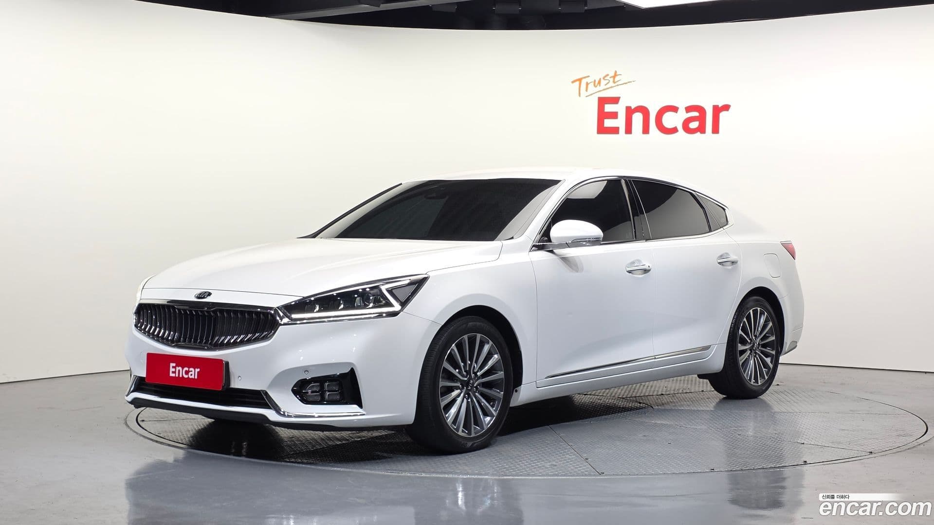 Main__Slider__Photo:K7 Kia 2019.1-0