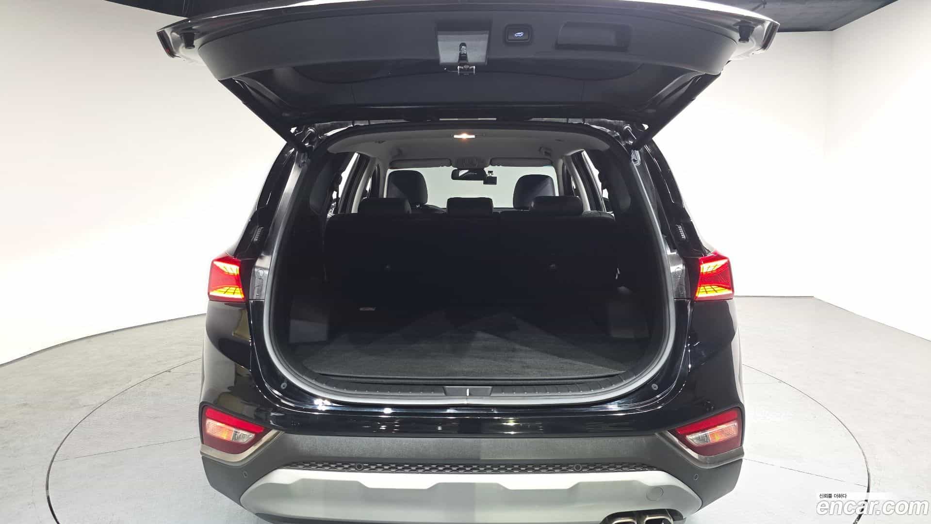 Santafe Hyundai 2019.6-OPTION-024