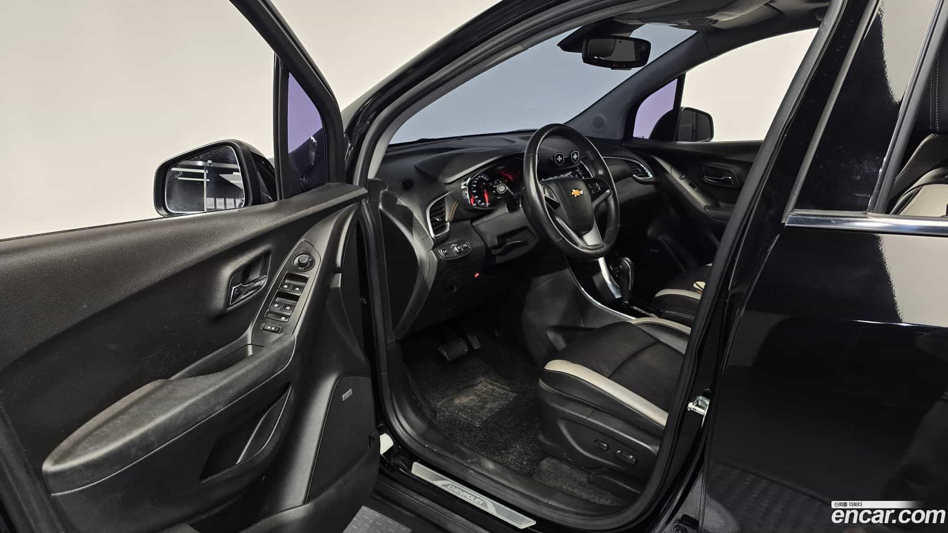 Trax Chevrolet 2017.7-INNER-010
