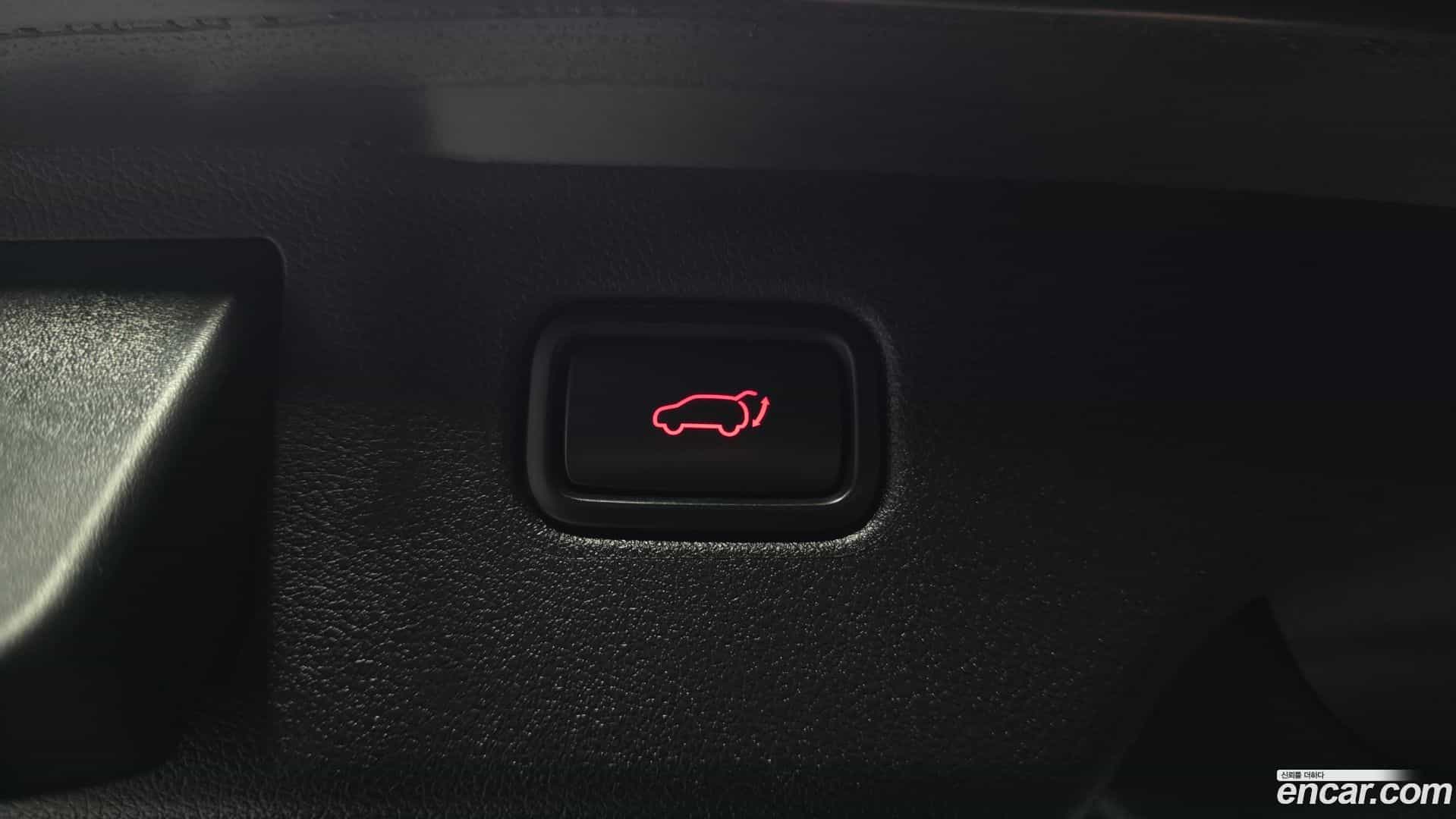 Sorento Kia 2019.4-OPTION-024