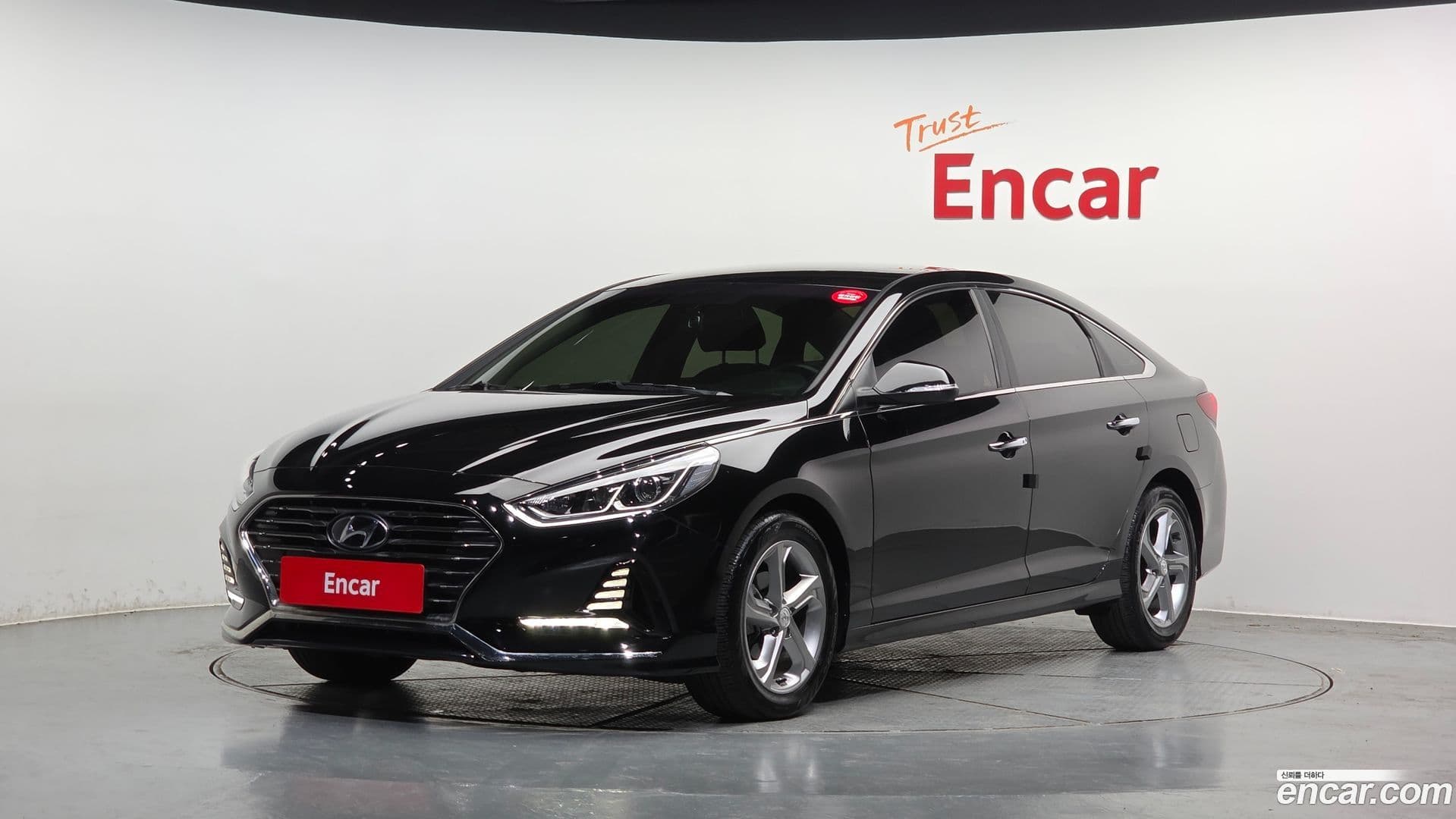 Main__Slider__Photo:Sonata Hyundai 2017.7-0