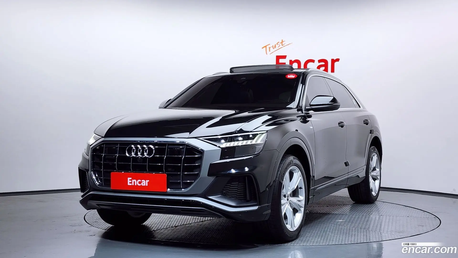 Main__Slider__Photo:Q8 Audi 2023.11-0