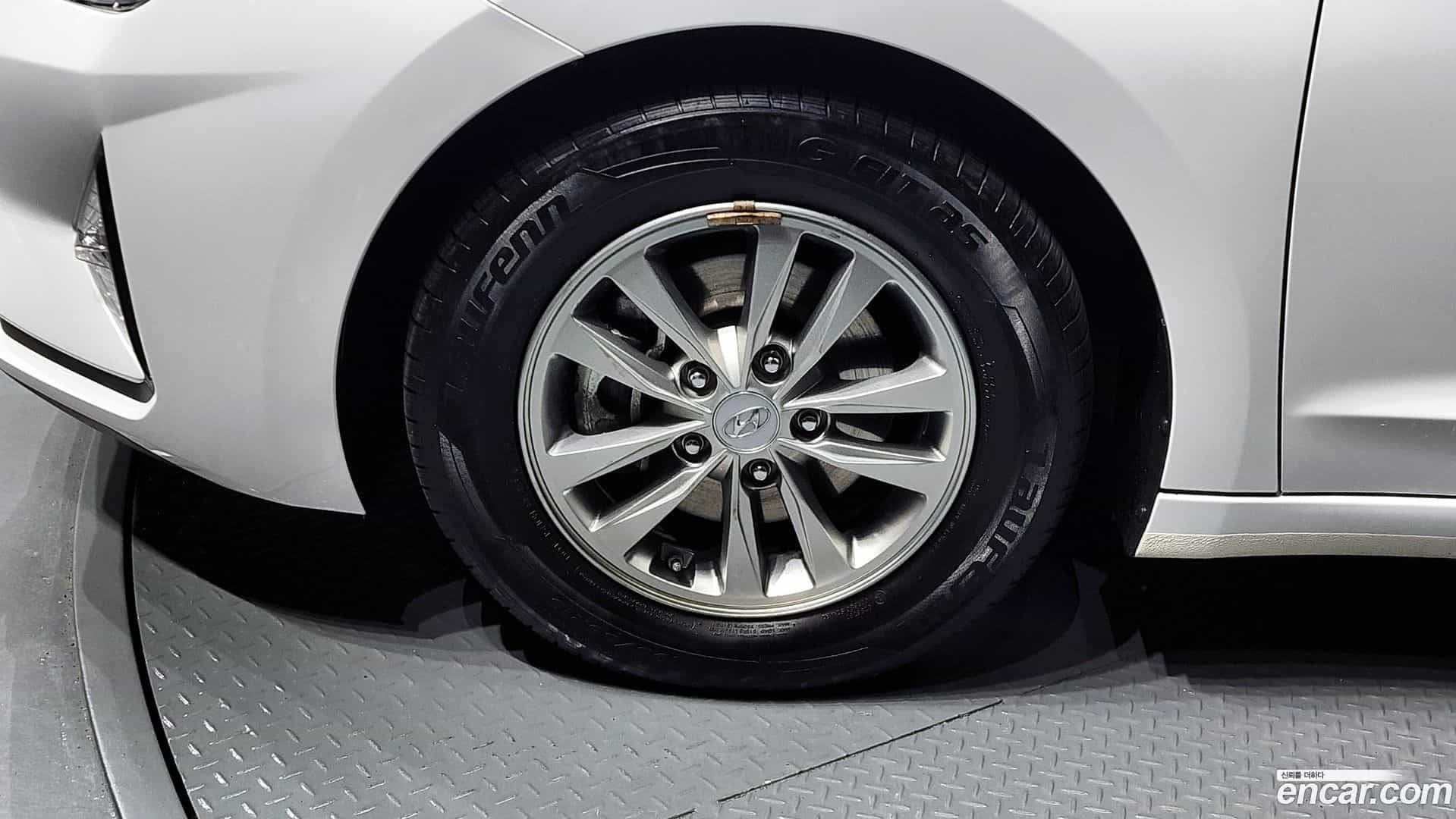 AVANTE Hyundai 2019.3-OUTER-005