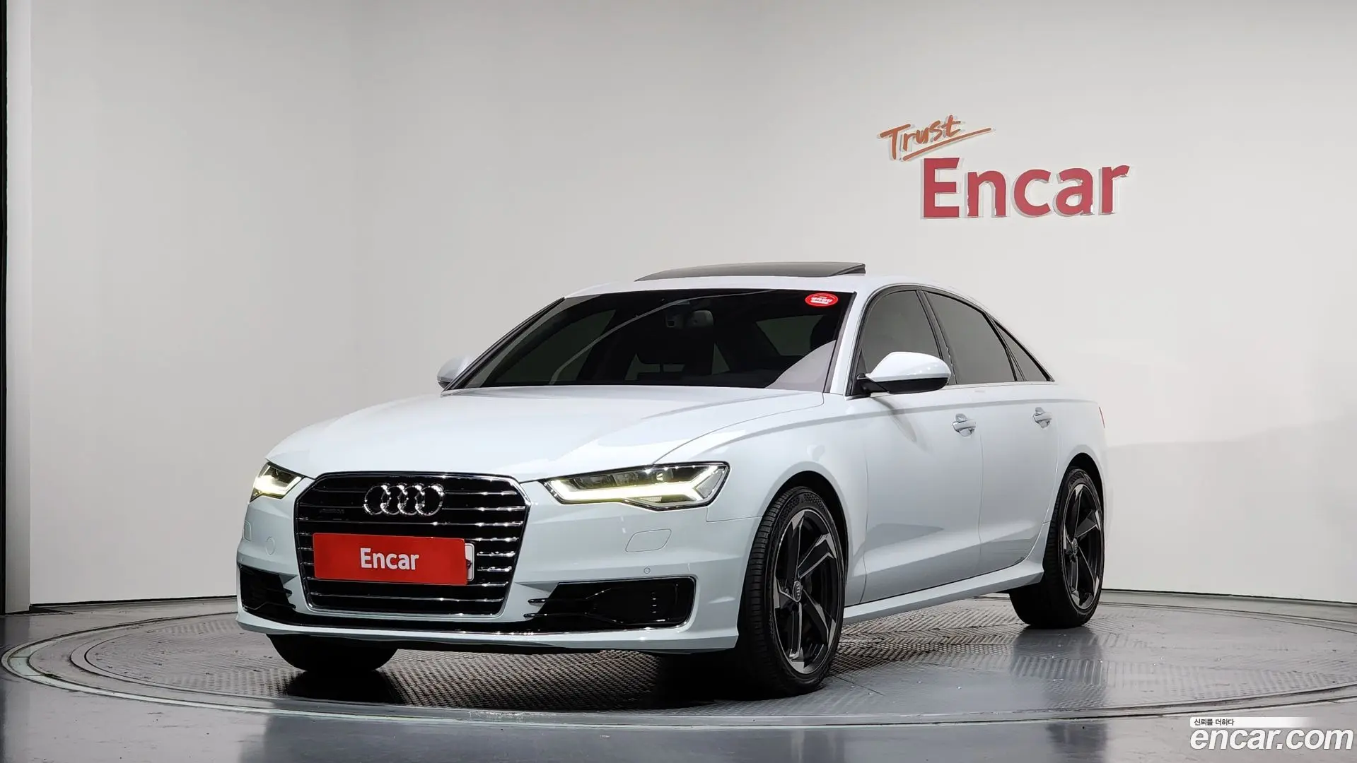 Main__Slider__Photo:A6 Audi 2015.5-0