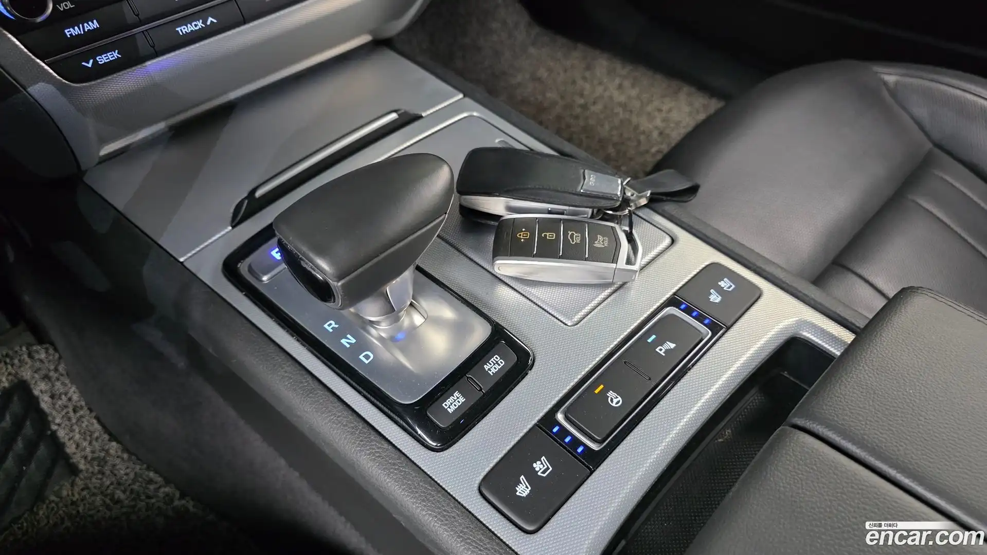 G80 Genesis 2016.8-INNER-009