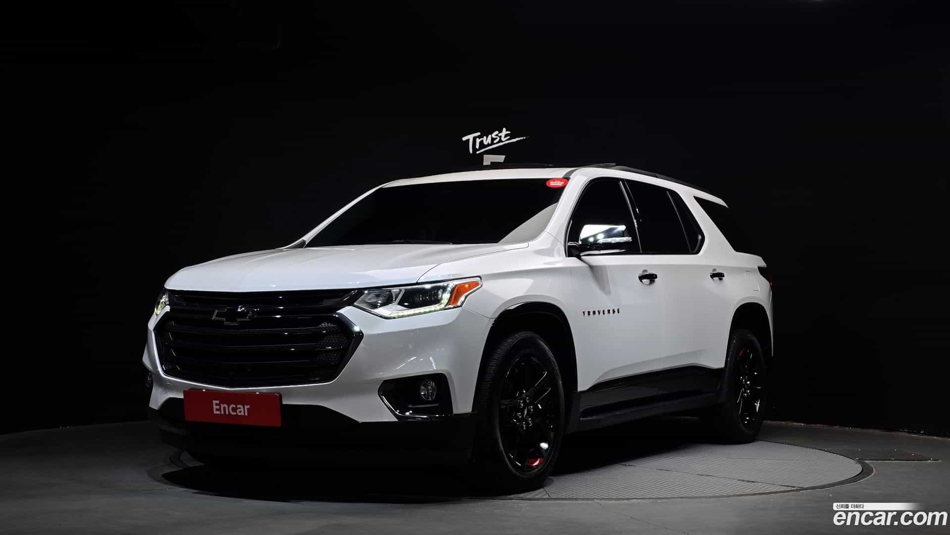 Traverse Chevrolet 2020.11-OUTER-001