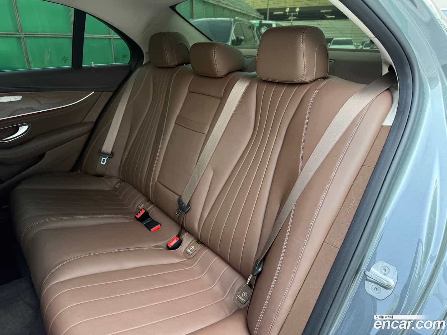E-Class Mercedes-Benz 2017.3-OPTION-022