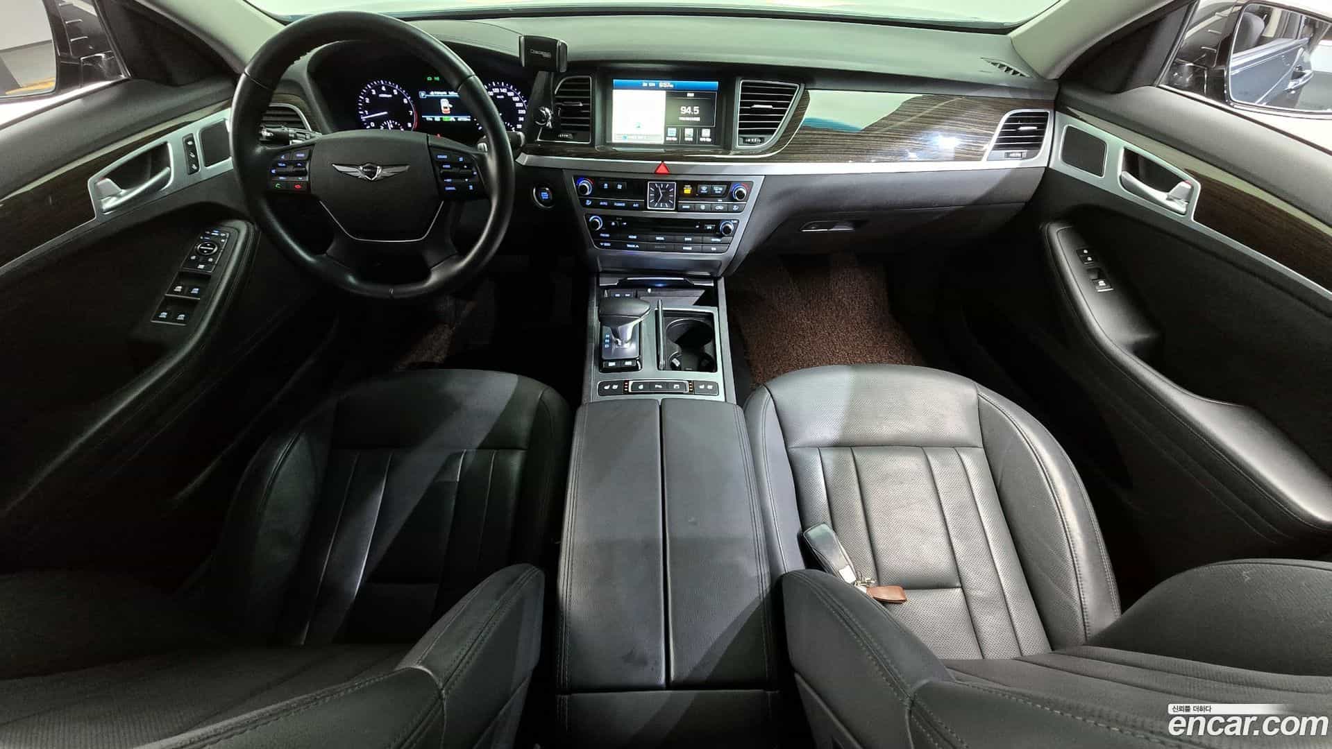 G80 Genesis 2018.1-INNER-007