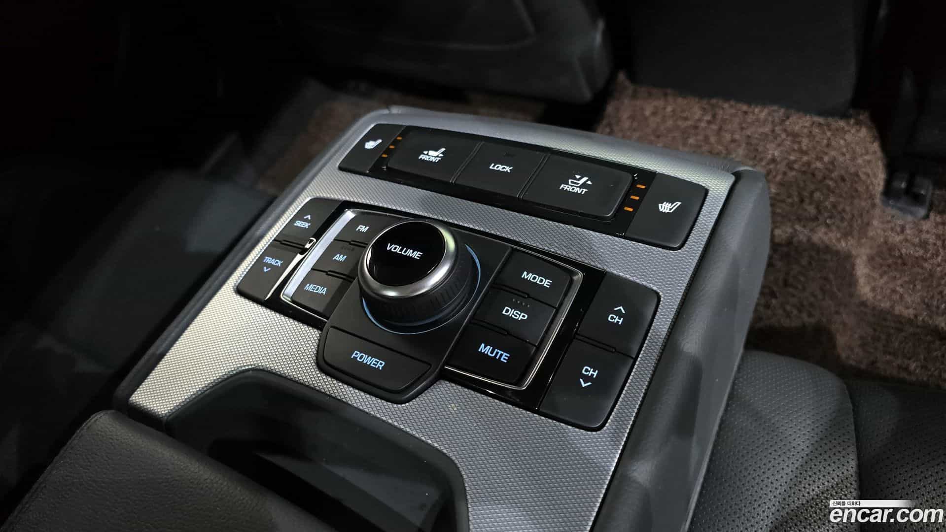 G80 Genesis 2018.1-OPTION-023