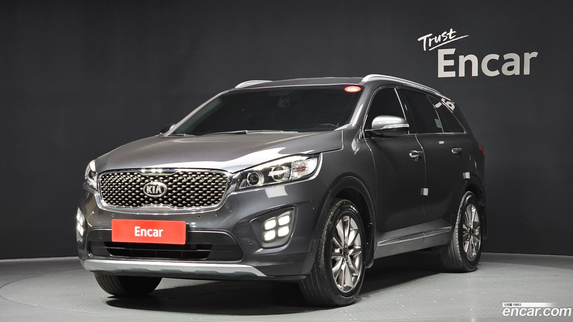 Main__Slider__Photo:Sorento Kia 2016.1-0