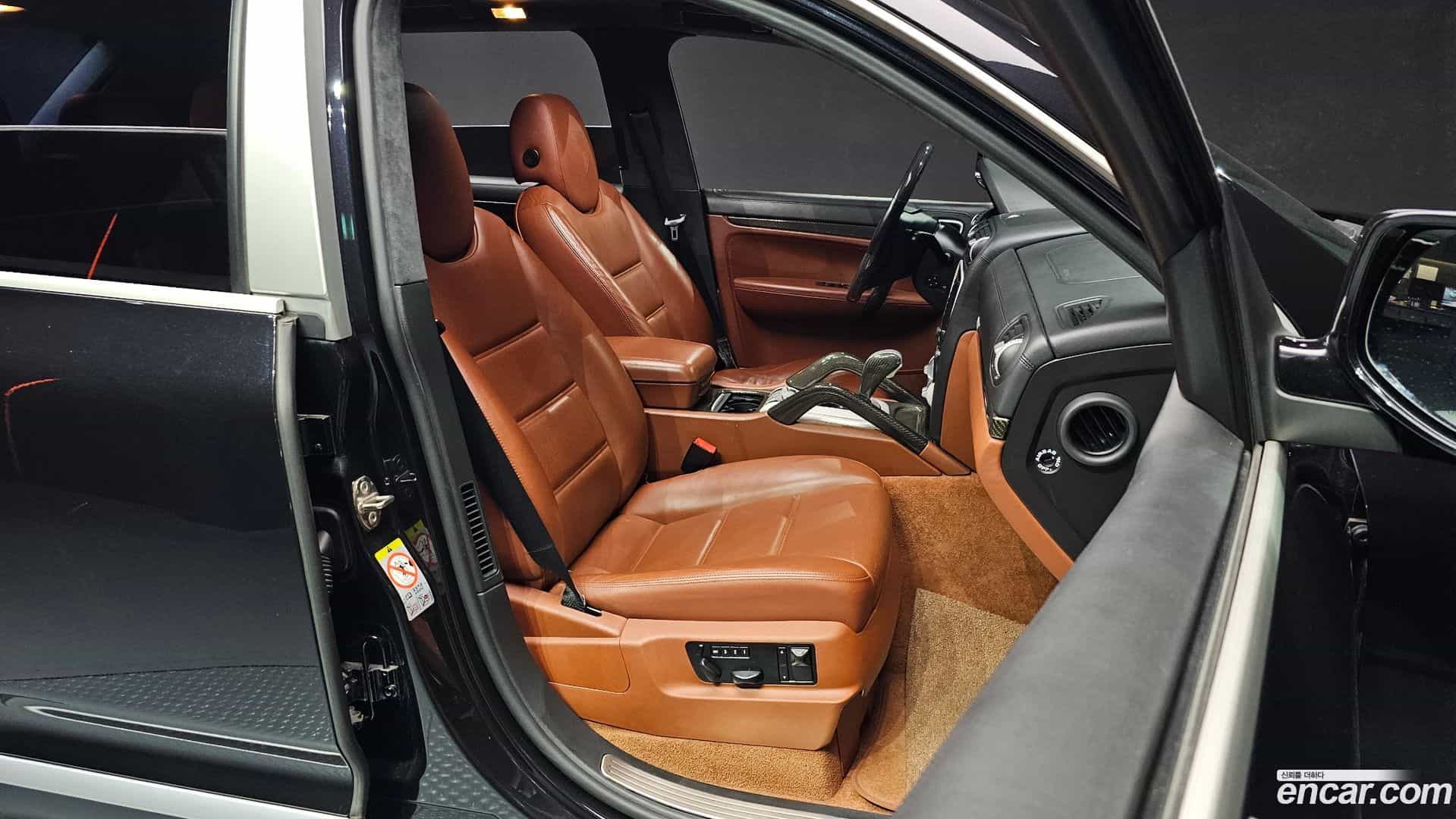 Cayenne Porsche 2008.0-INNER-010