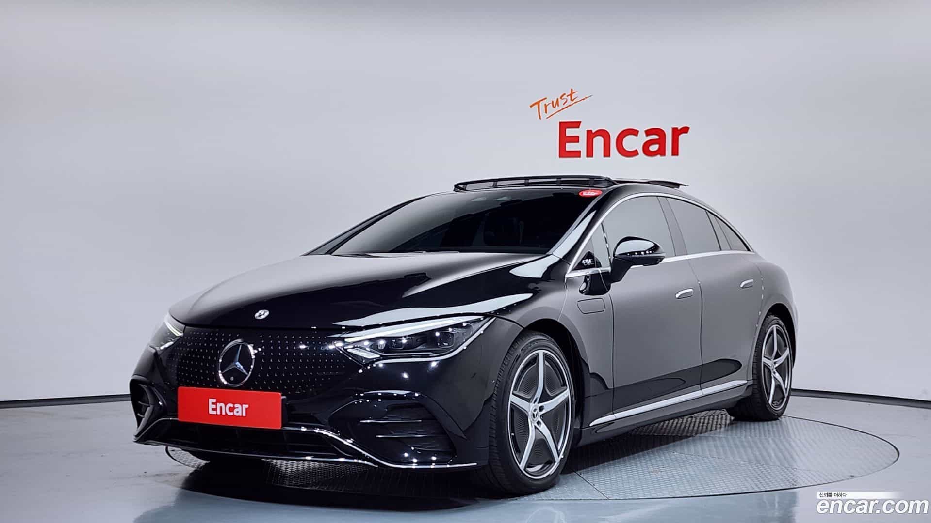 EQE Mercedes-Benz 2023.2-OUTER-001