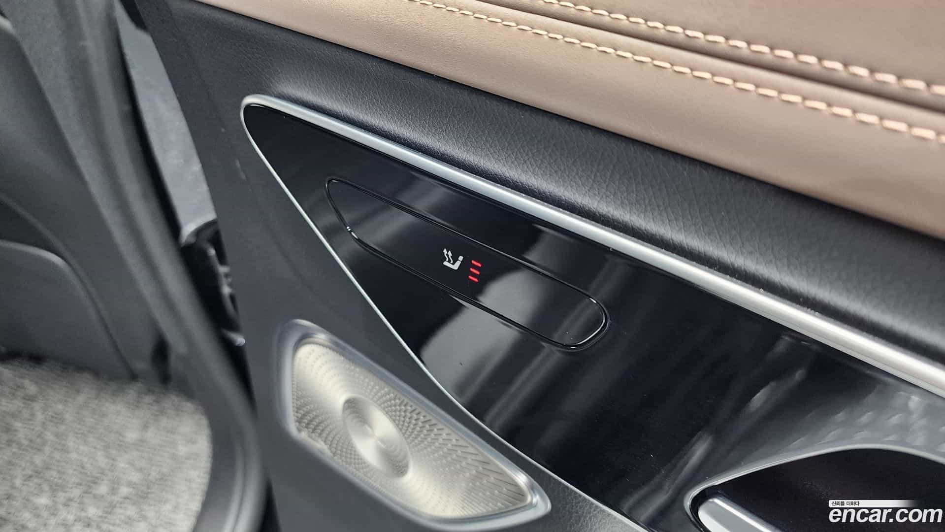 EQE Mercedes-Benz 2023.2-OPTION-022