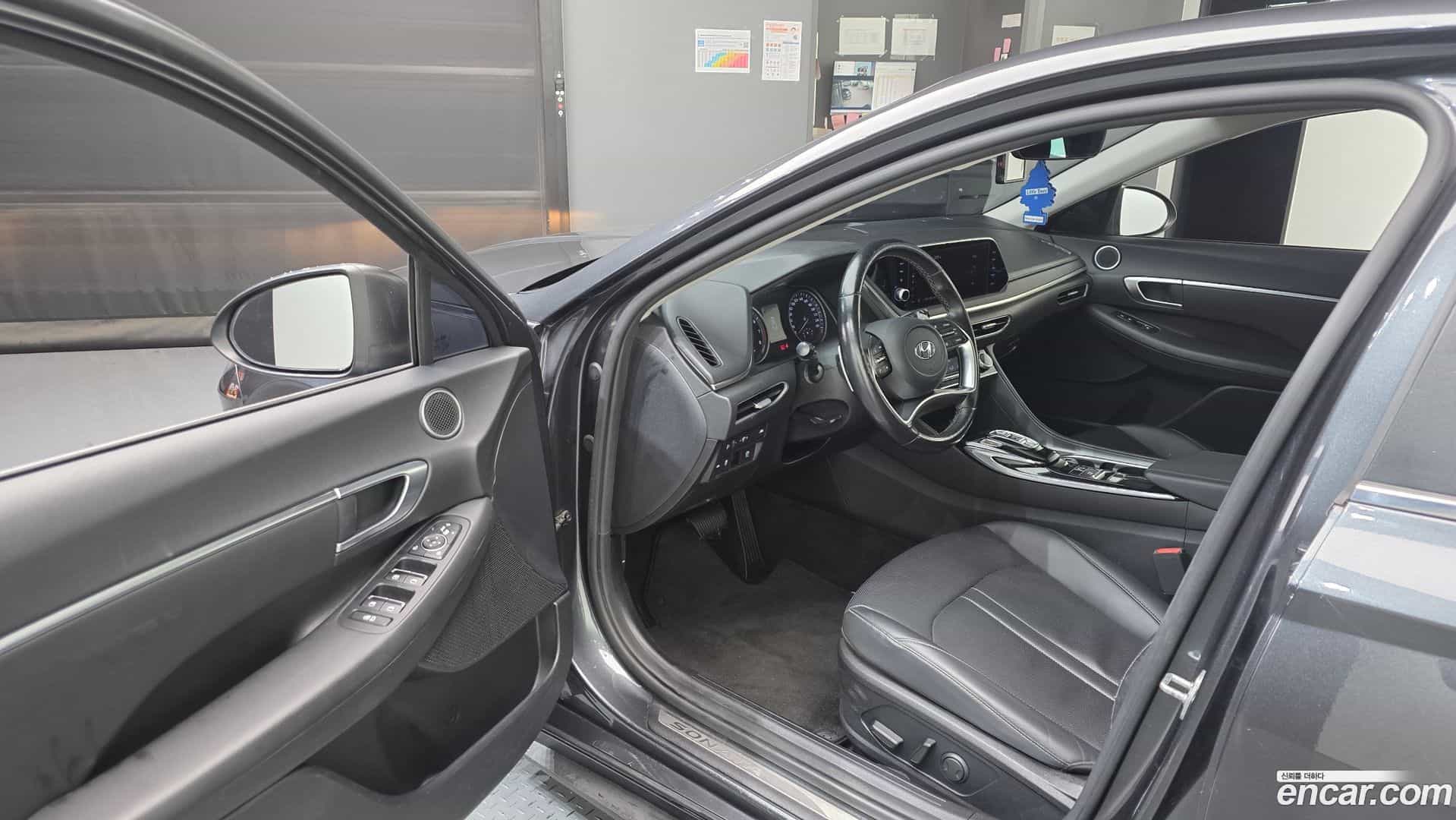 Sonata Hyundai 2021.1-INNER-010