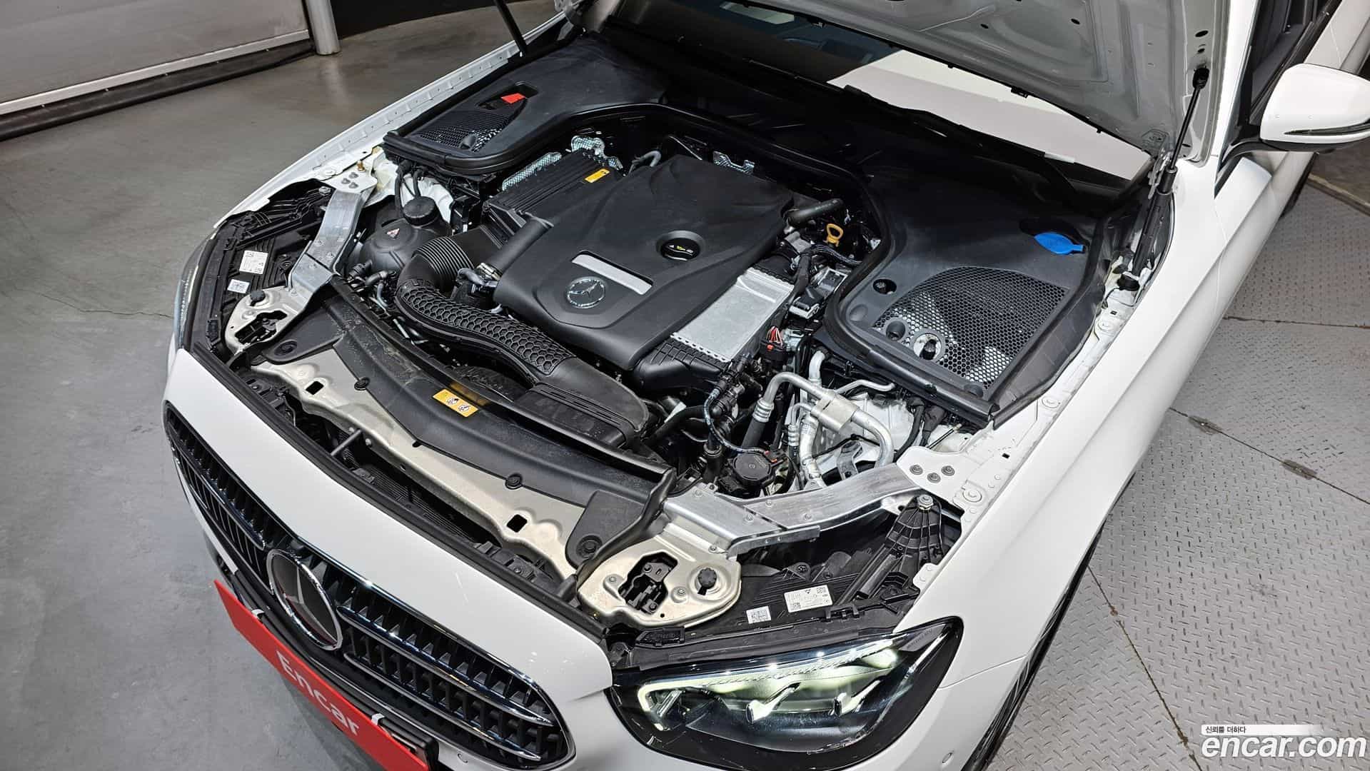 E-Class Mercedes-Benz 2023.11-OUTER-006