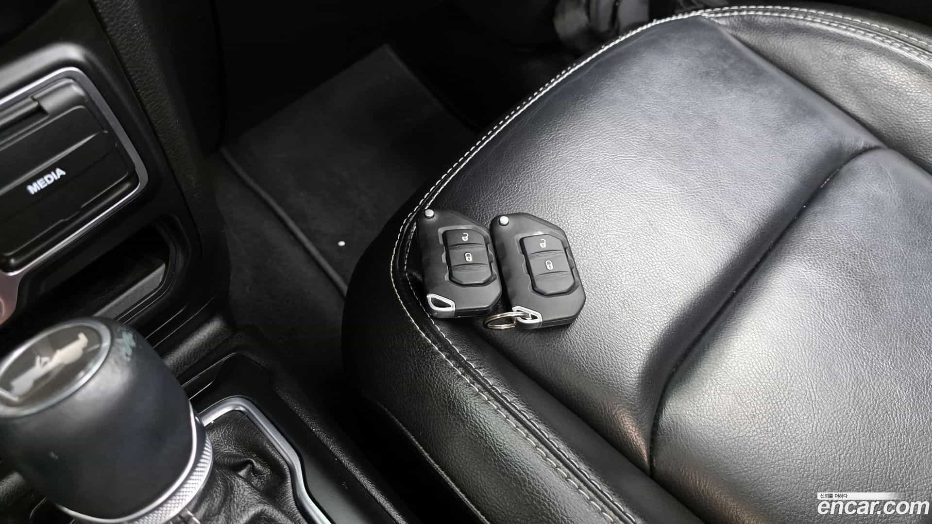 Wrangler Jeep 2021.2-OPTION-023