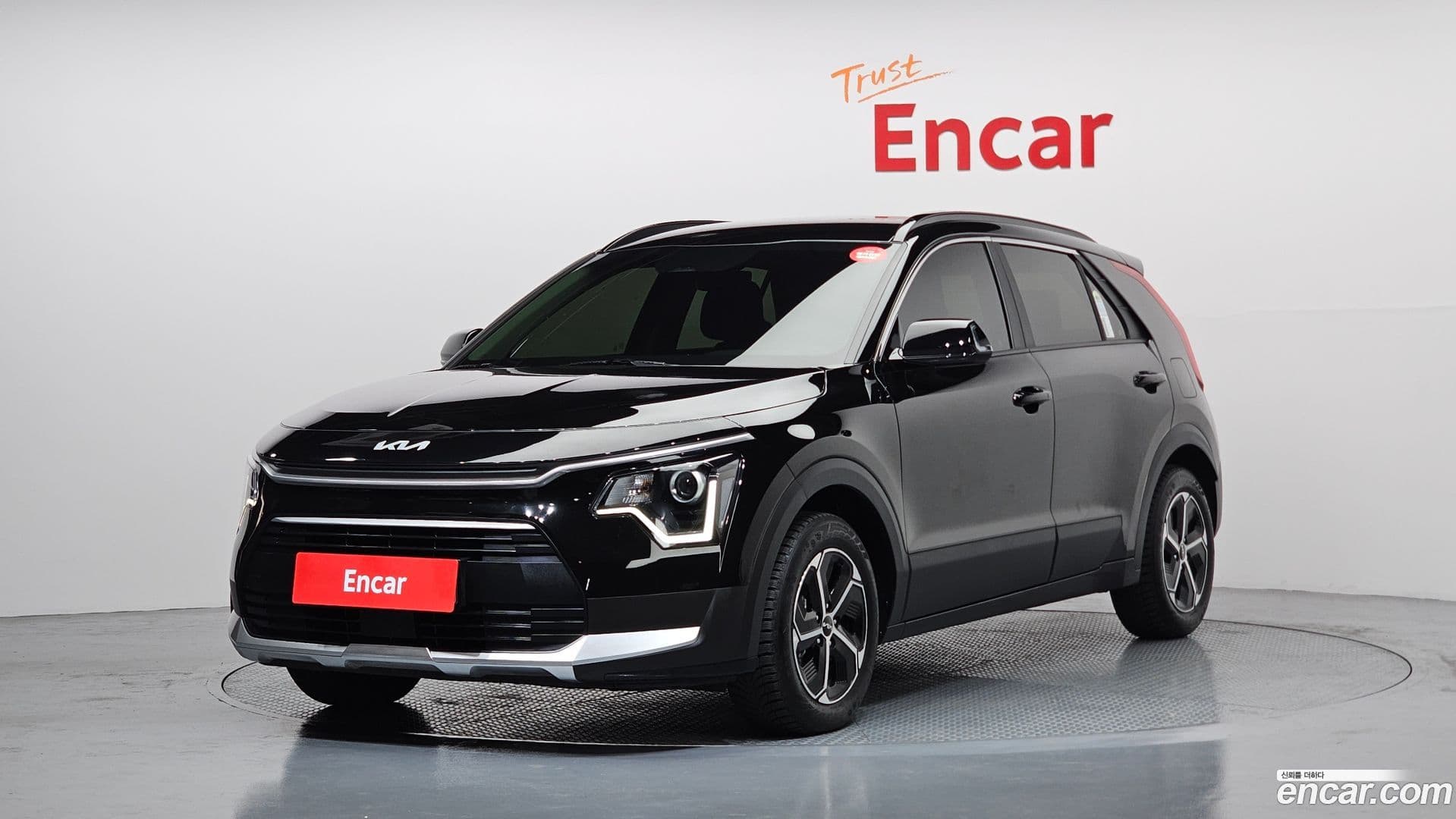 Main__Slider__Photo:Niro Kia 2024.4-0