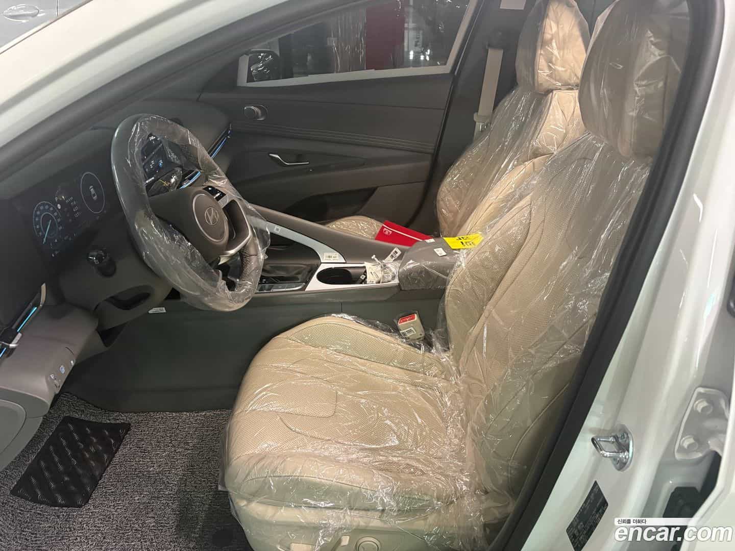 AVANTE Hyundai 2026.2-OPTION-015