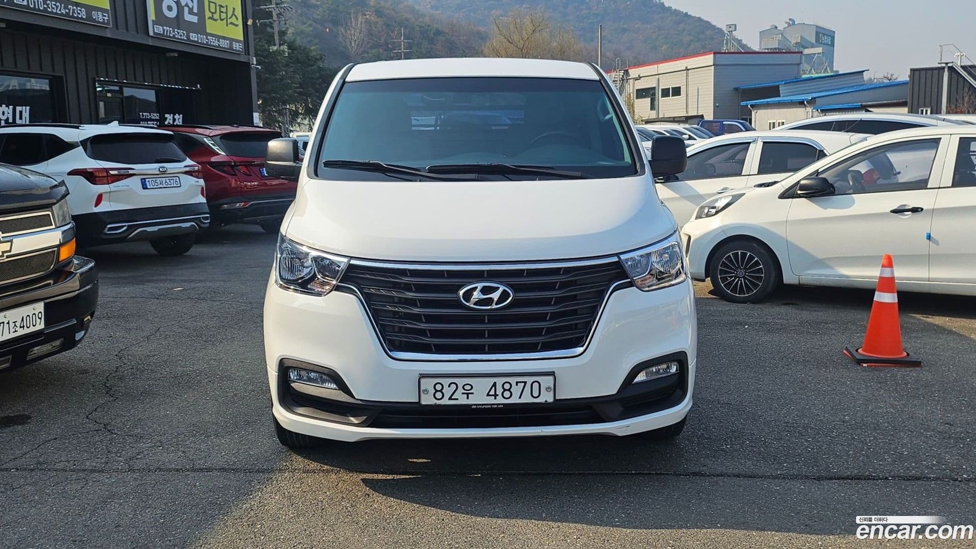 Main__Slider__Photo:Starex Hyundai 2019.2-0