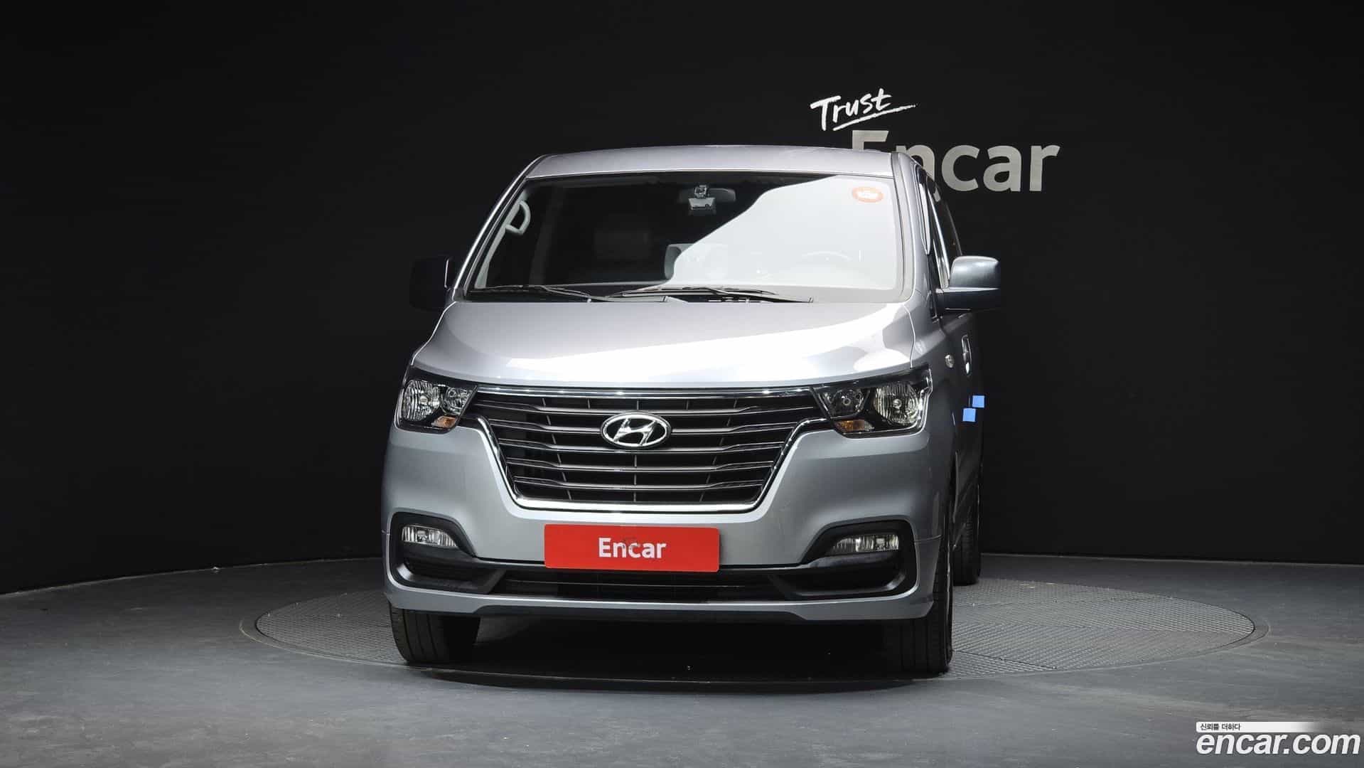 Starex Hyundai 2018.10-OUTER-003