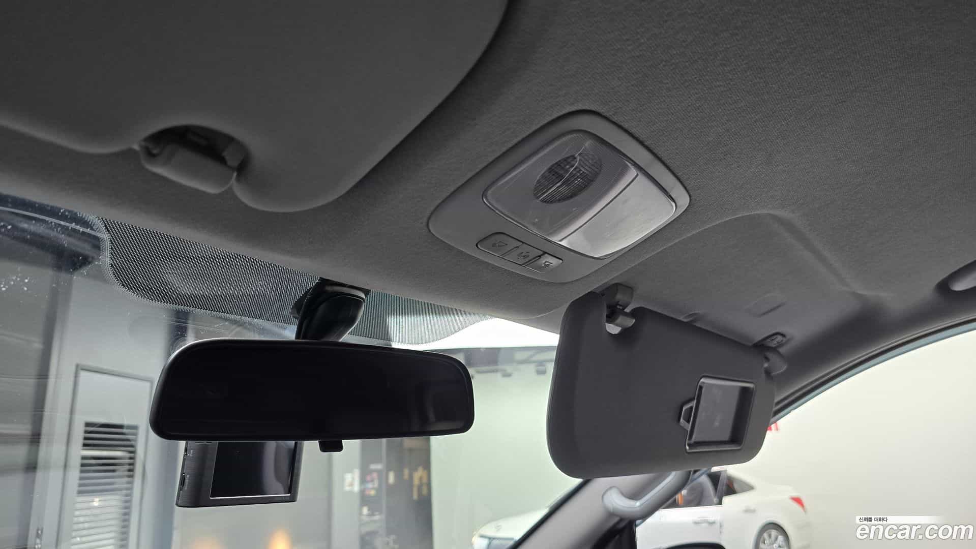 Starex Hyundai 2018.10-OPTION-023