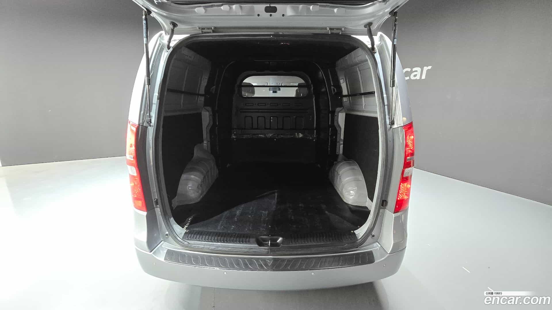 Starex Hyundai 2018.10-OPTION-024