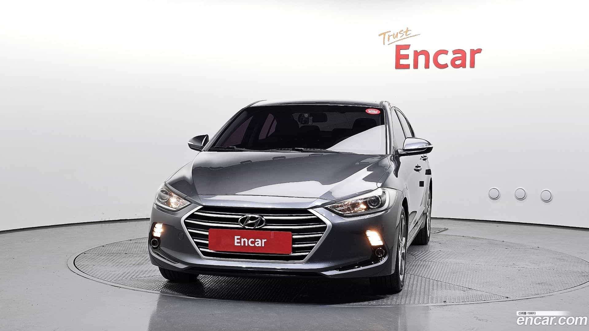 AVANTE Hyundai 2018.2-OUTER-003