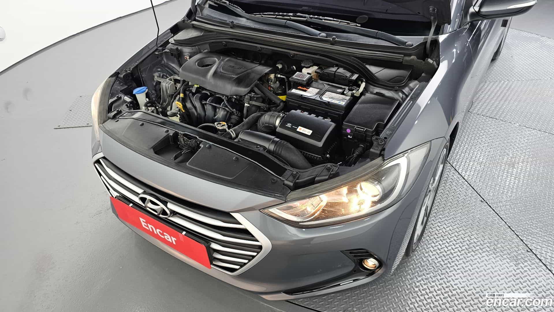 AVANTE Hyundai 2018.2-OUTER-006