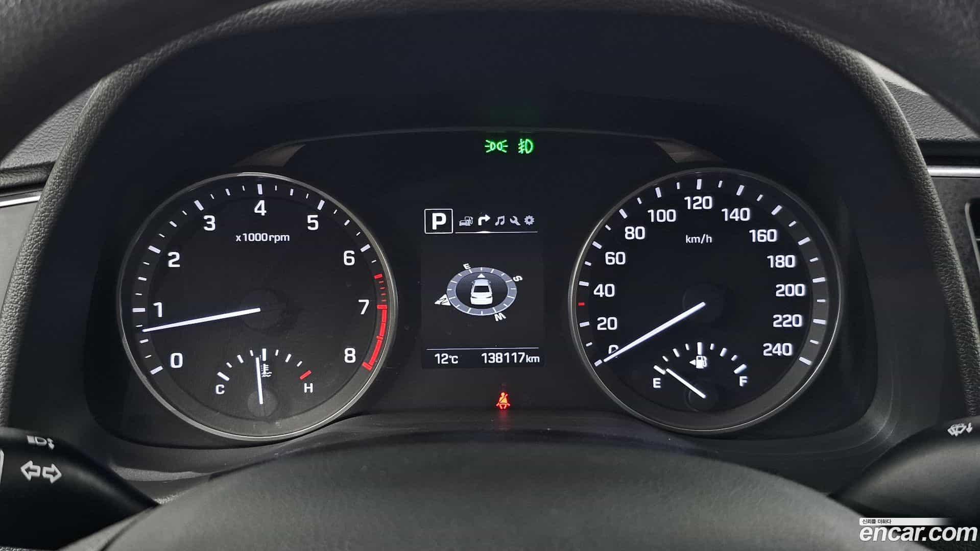 AVANTE Hyundai 2018.2-INNER-008