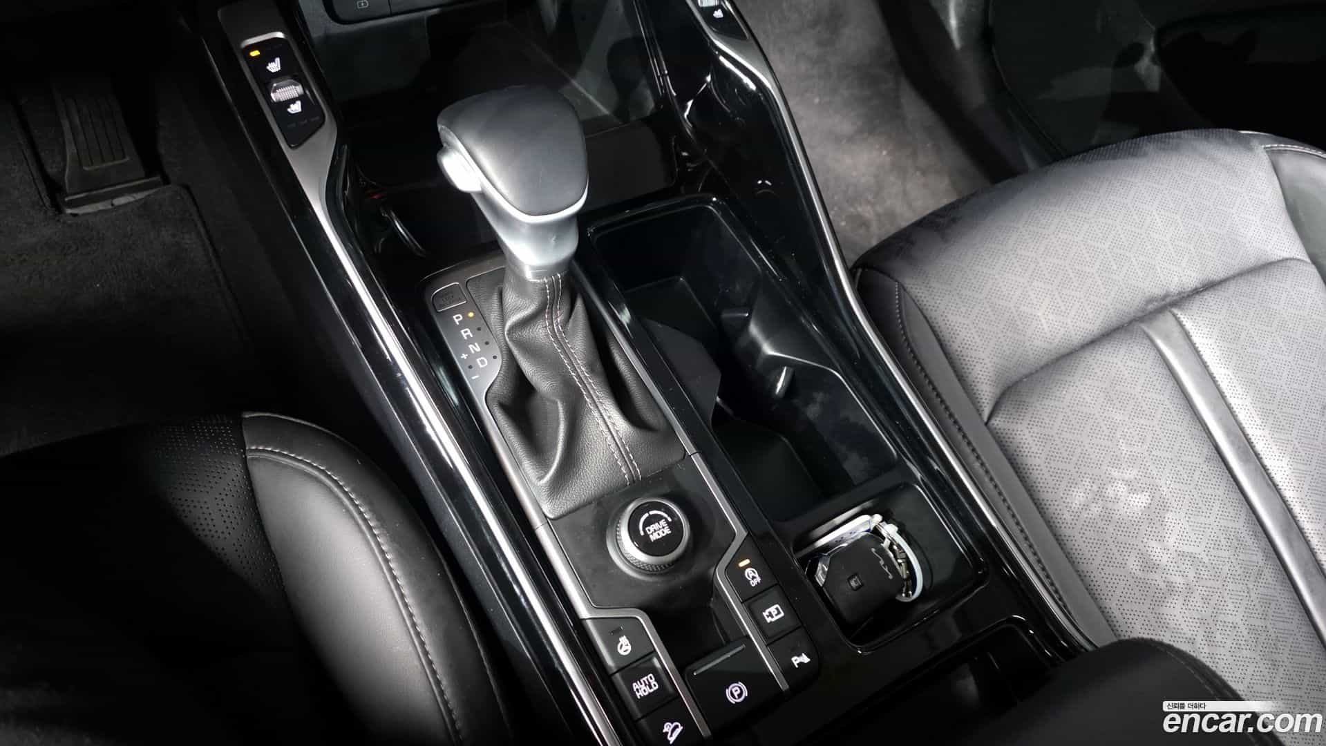 Sorento Kia 2022.1-INNER-009