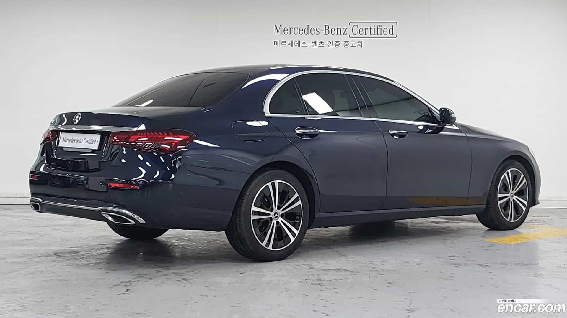 E-Class Mercedes-Benz 2022.4-OUTER-002
