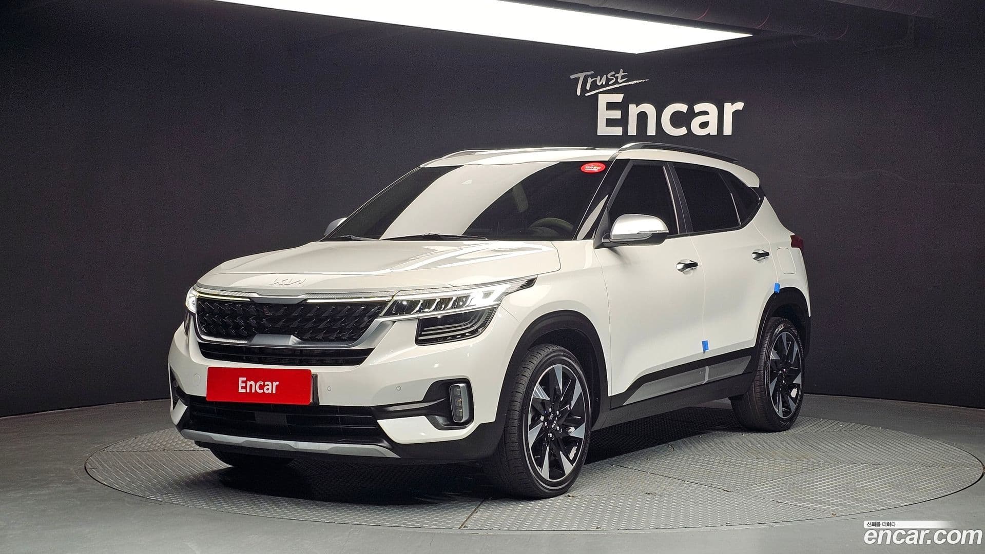 Main__Slider__Photo:Seltos Kia 2022.1-0