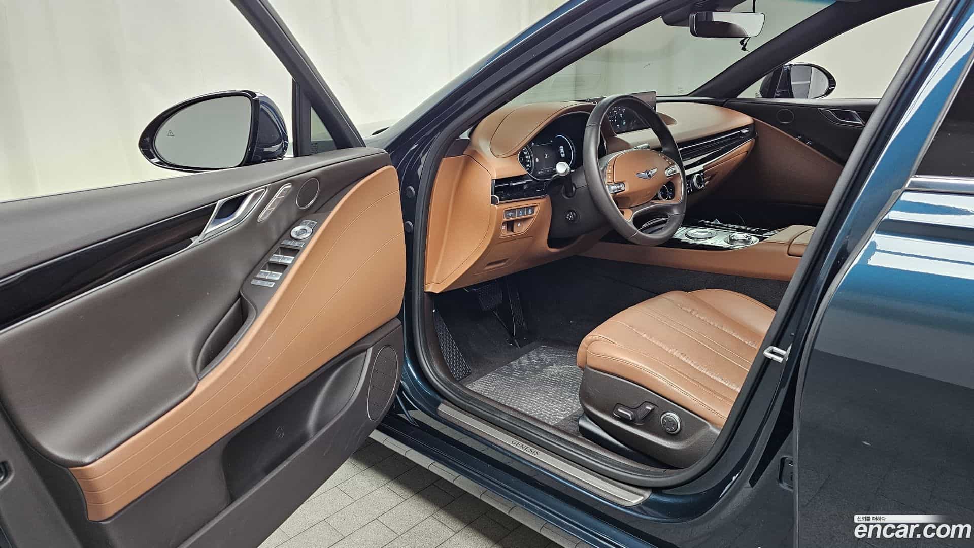 G80 Genesis 2022.3-INNER-010