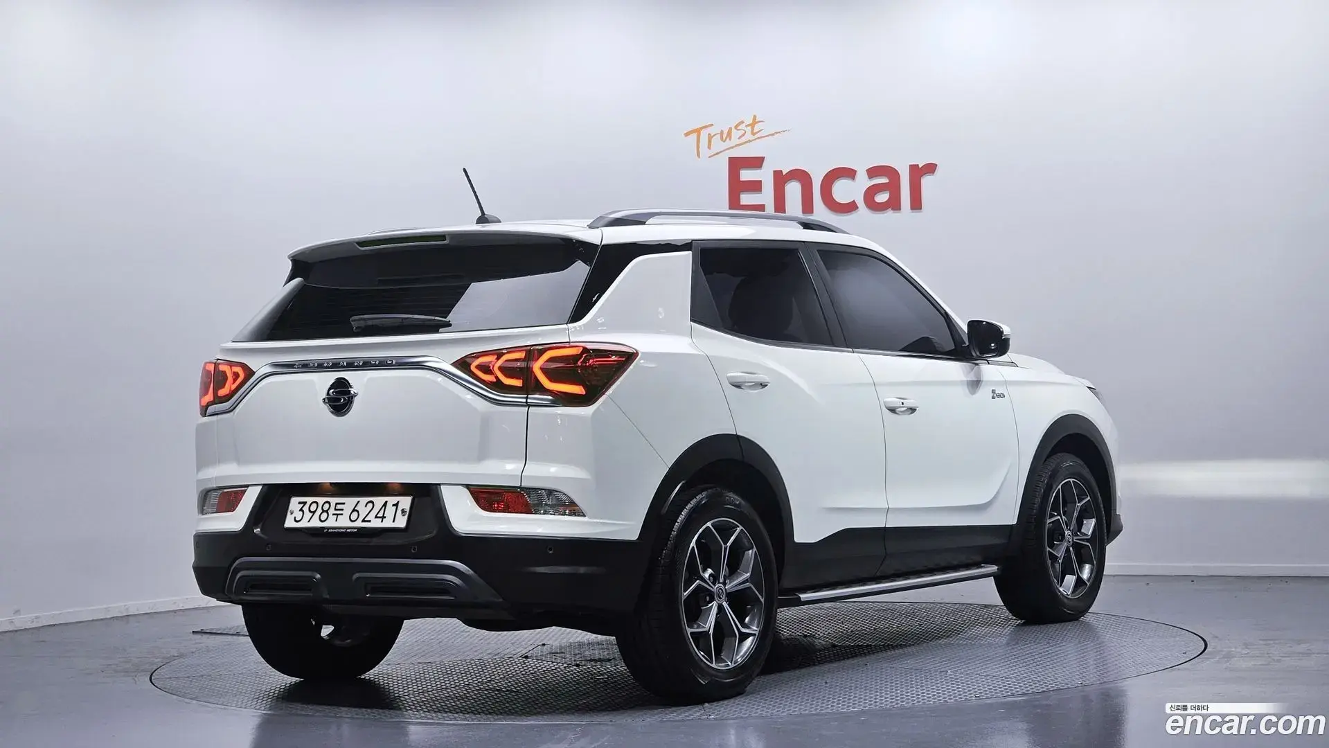 Main__Slider__Photo:KORANDO KG Mobility 2020.5-1