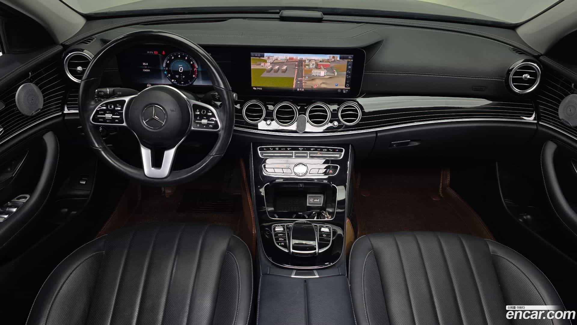E-Class Mercedes-Benz 2019.9-INNER-007