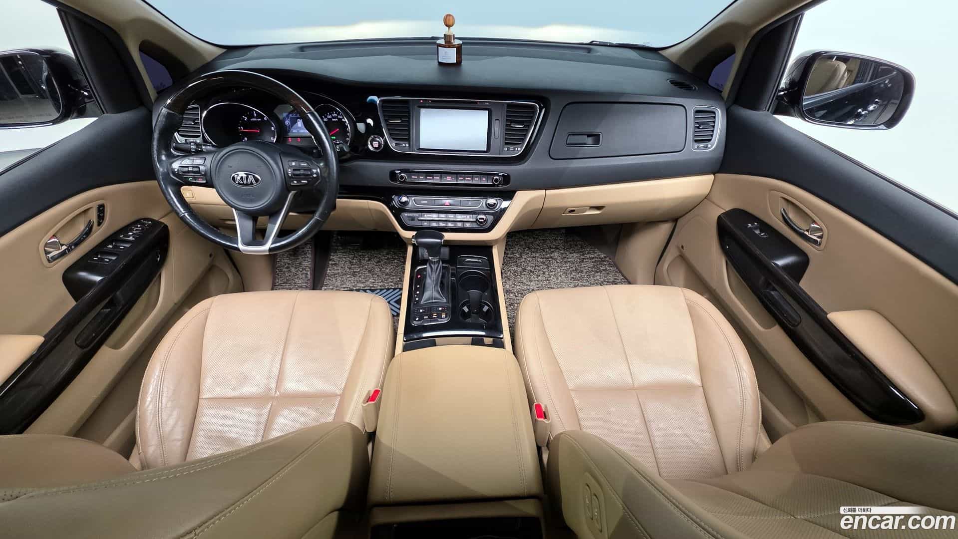 Canival Kia 2018.2-INNER-007