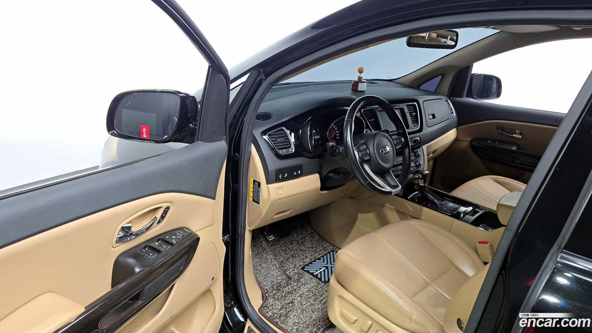 Canival Kia 2018.2-INNER-010