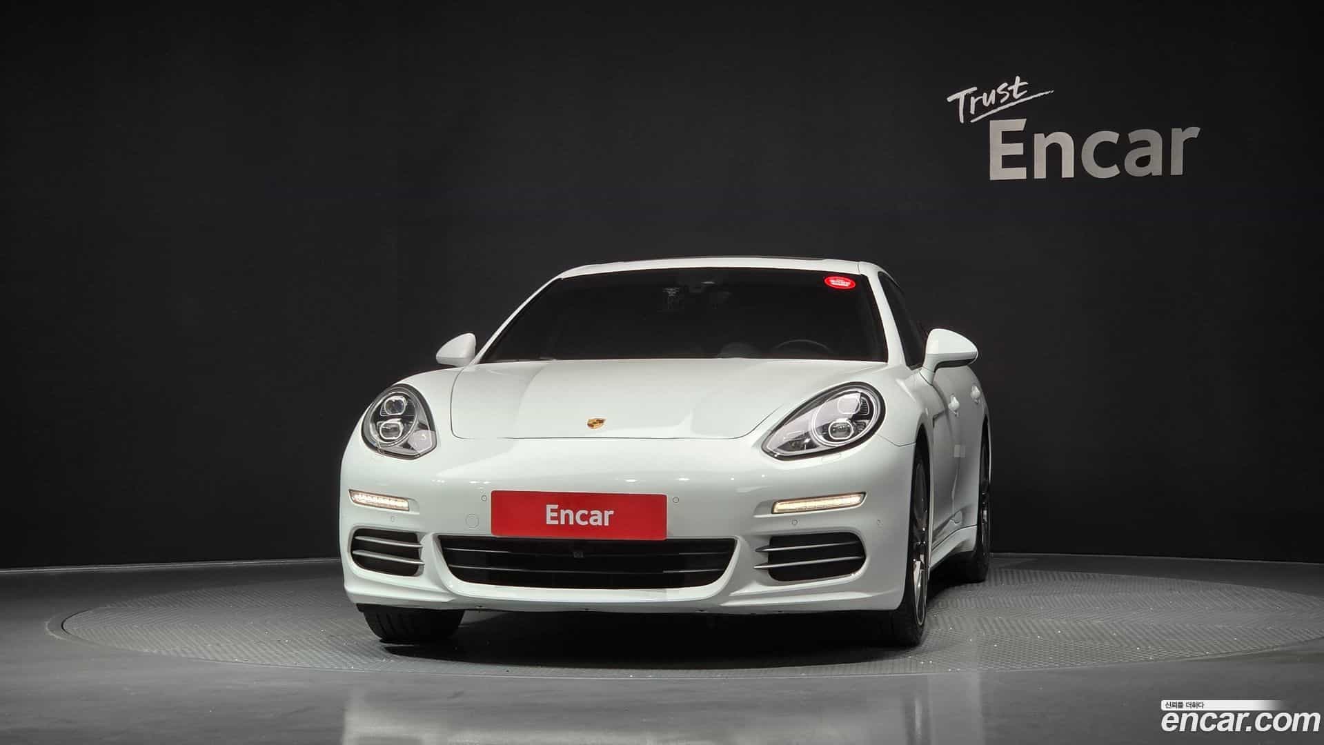 Panamera Porsche 2016.2-OUTER-003