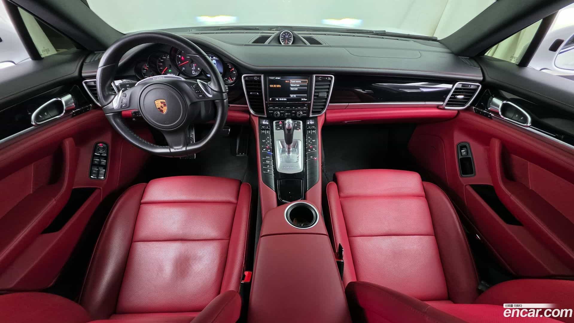 Panamera Porsche 2016.2-INNER-007