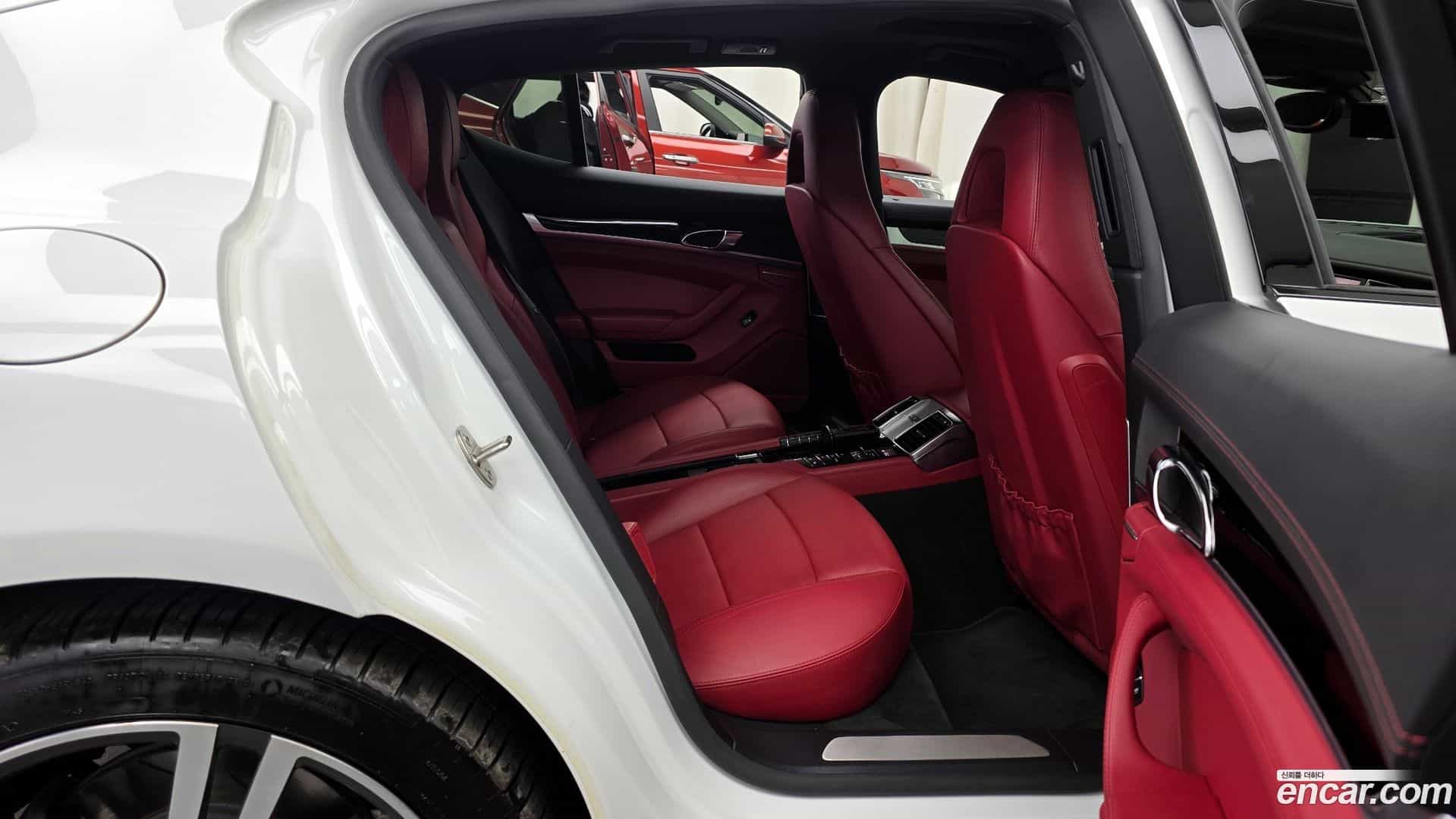 Panamera Porsche 2016.2-OPTION-016