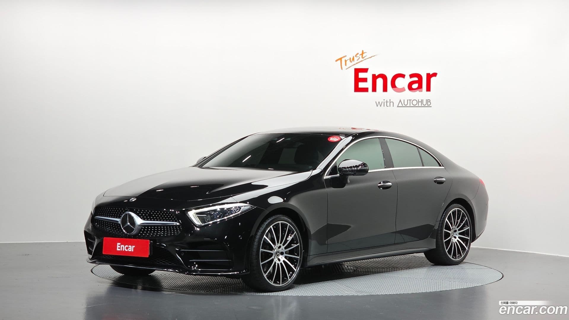 Main__Slider__Photo:CLS-Class Mercedes-Benz 2018.10-0