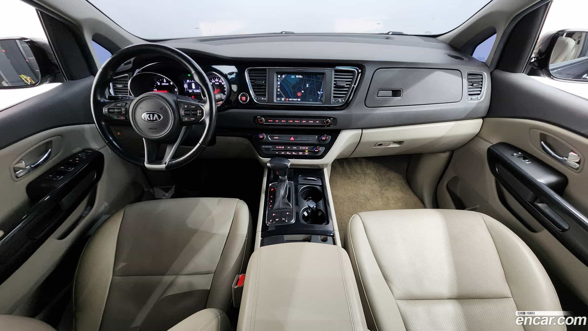 Canival Kia 2017.1-INNER-007