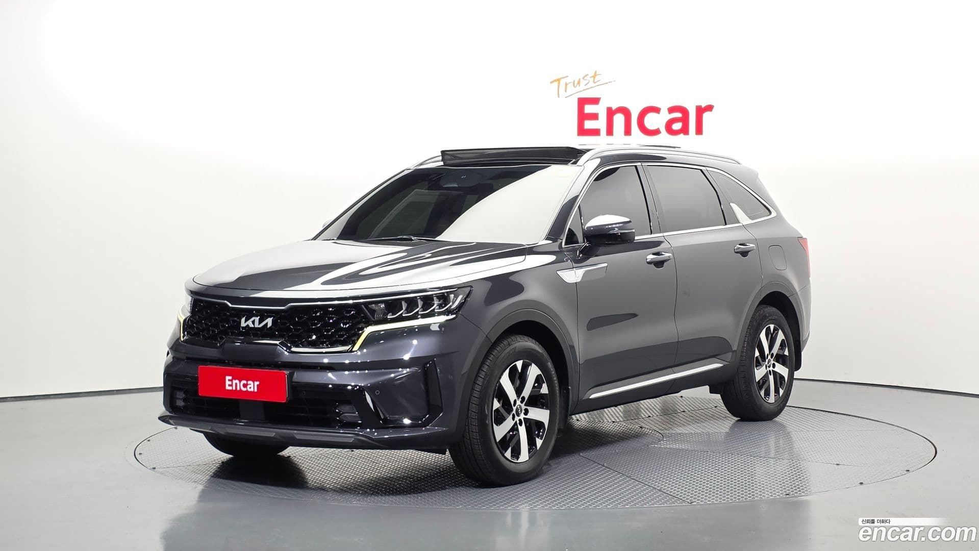 Main__Slider__Photo:Sorento Kia 2022.2-0
