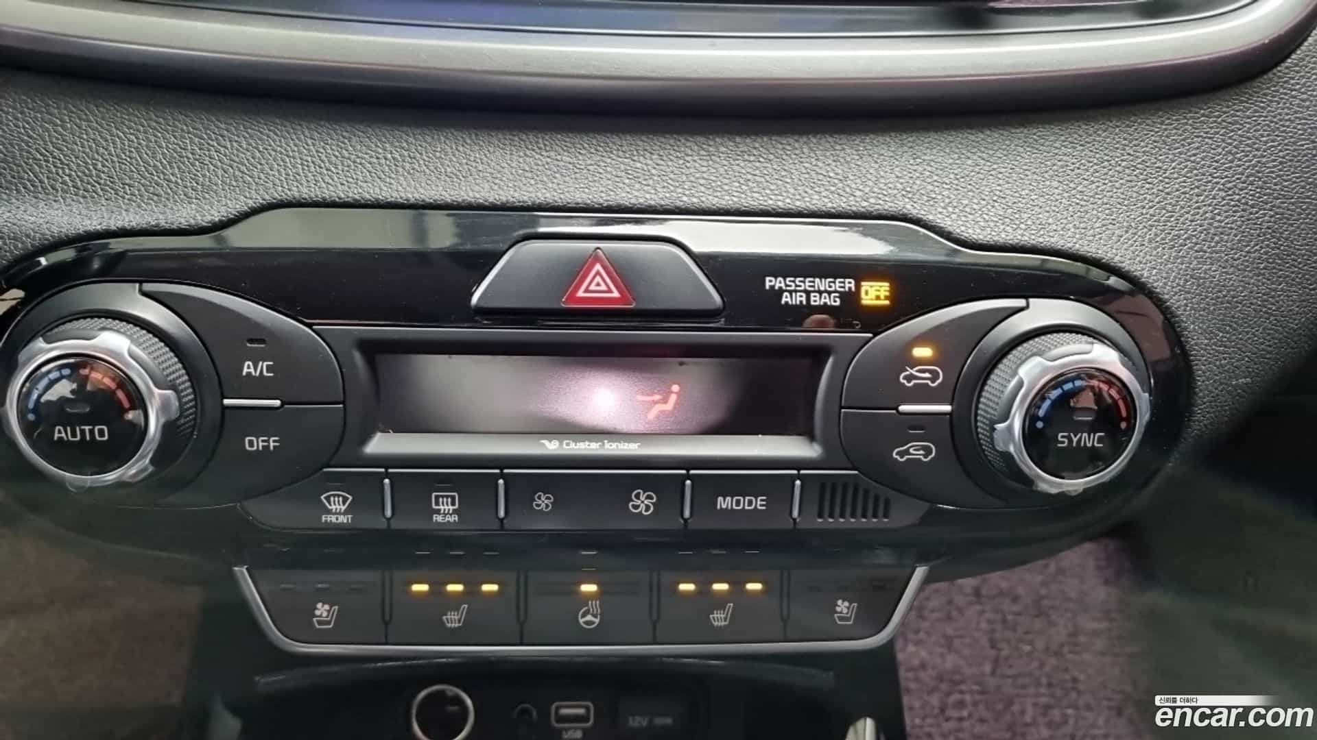 Sorento Kia 2016.8-OPTION-019
