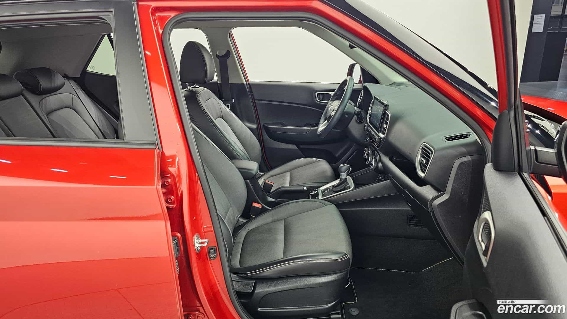 Venue Hyundai 2020.5-INNER-010